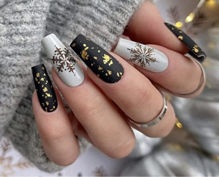 Tori Mika Super Matte Top Coat Gel Polish Soak Off No Wipe 0.5oz Nail Polish LED/UV Lamp Cure Great work on Natural and Fake Acrylic Nails Fun Home Salon Professional Nail Art DIY